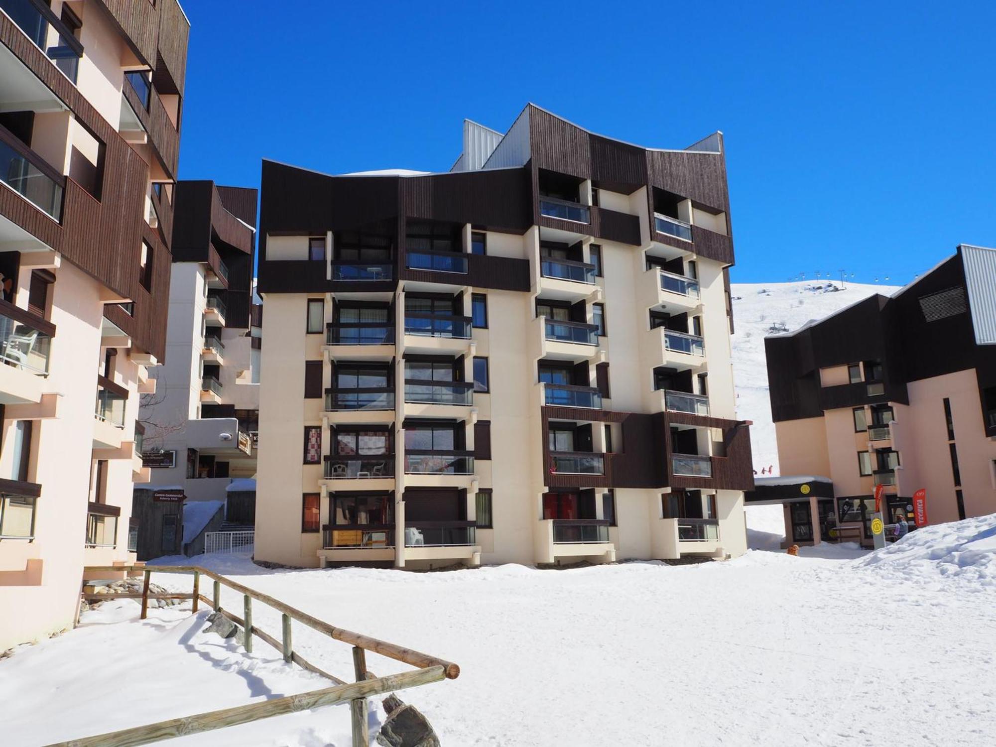 Appartement Montagne Renove - Balcon, Parking, Proche Pistes, Commerces Et Navettes - Fr-1-344-800 Saint-Martin-de-Belleville Exterior photo